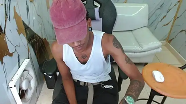 mansant - ManSant's free webcam - UK Sex Cams