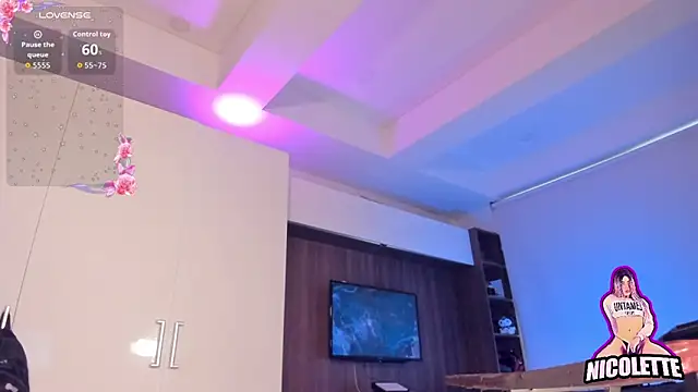 nicolette_tay webcam