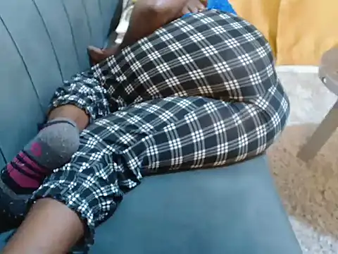 leslysexygirl webcam