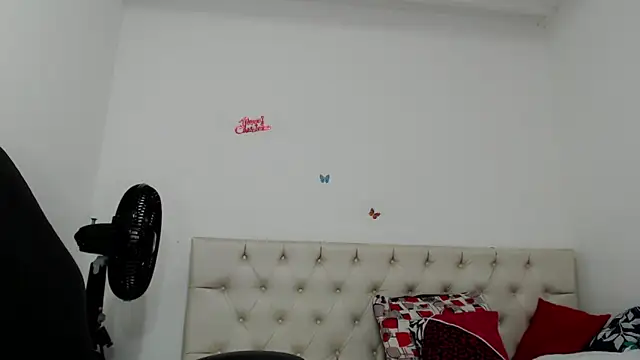 victoria_jones webcam