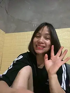 sarahkiu - Sarahkiu's free webcam - UK Sex Cams