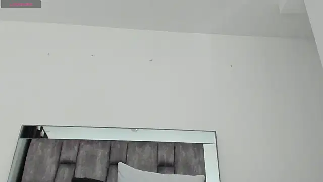 alyssia_ocean webcam