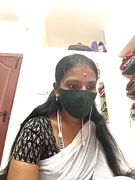 Webcam Model (Tamil_Yalini12)  is live.Free join now!