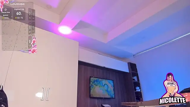 nicolette_tay webcam