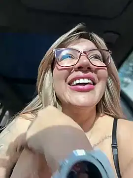 dianita_1988 - DIANITA_1988's free webcam - UK Sex Cams