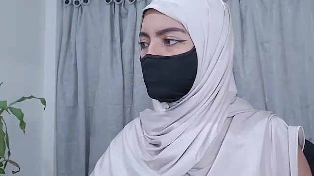 jade_nassar Stripchat cam model