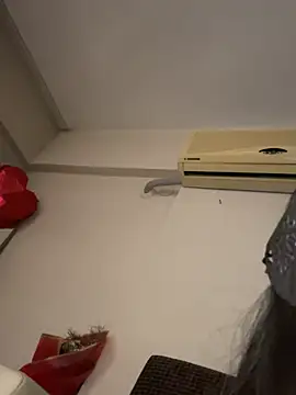 Yummy-deniz Stripchat cam model