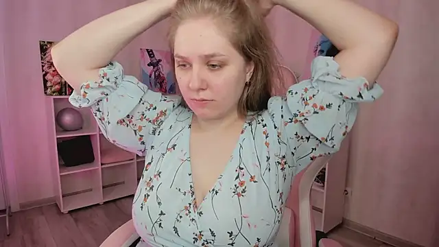 megan_violer - Megan_Violer's free webcam - UK Sex Cams