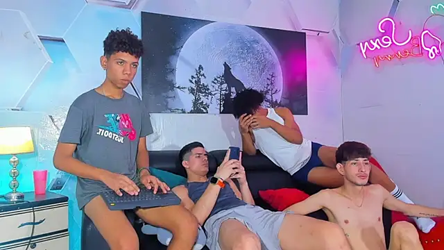 Spicy_guys webcam