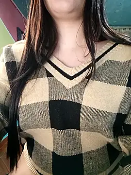 Mysticdooll69 webcam