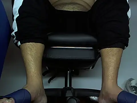 Alphacashmaster777 webcam