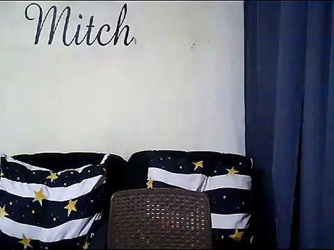 sexymitchyx24 webcam