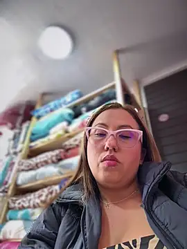 violeta-25_ - VIOLETA-25_'s free webcam - UK Sex Cams