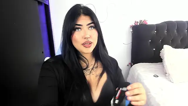hollycute__ webcam