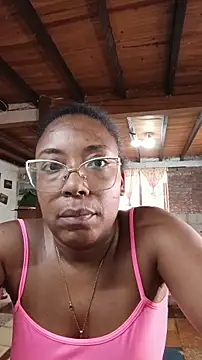 Webcam Model (ChanneldelaCroix)  is live.Free join now!