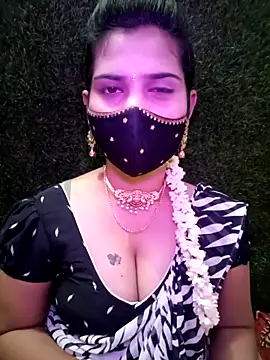 Webcam Model (Nithyatamil)  is live.Free join now!