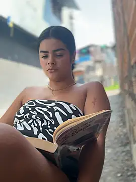 Kaily_Sweet16 webcam