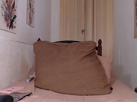 applewetdream Live Webcam on Stripchat