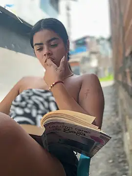 Kaily_Sweet16 webcam