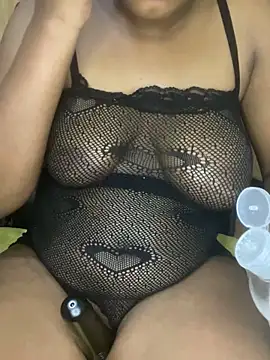 Prettiestheavenly webcam