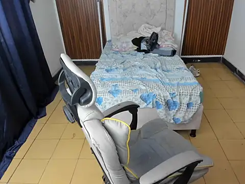 sebas_gonzalez - Sebas_gonzalez's free webcam - UK Sex Cams