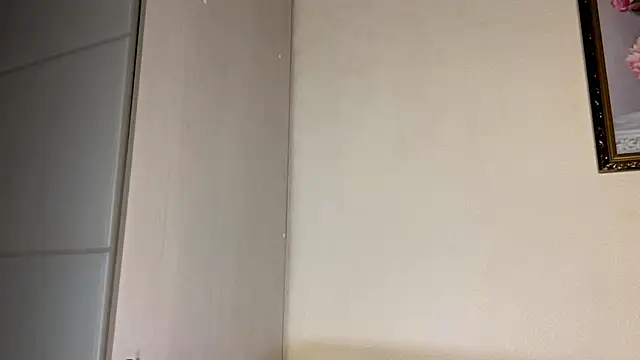 RenataBrought webcam