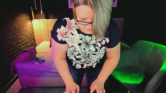 shannonshine - Shannonshine's free webcam - UK Sex Cams