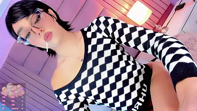 Camille_deluxe webcam