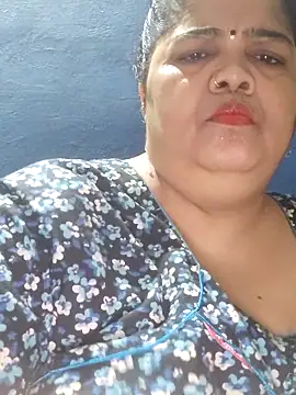 tamilthanushri webcam