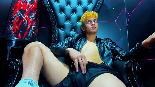 ethan_waalker - Ethan_Waalker's free webcam - UK Sex Cams