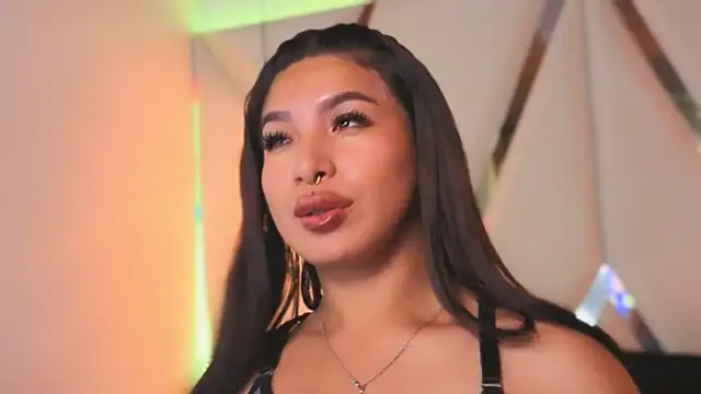 meelfox - MeelFox's free webcam - UK Sex Cams