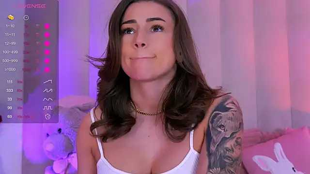 aishasins - AishaSins's free webcam