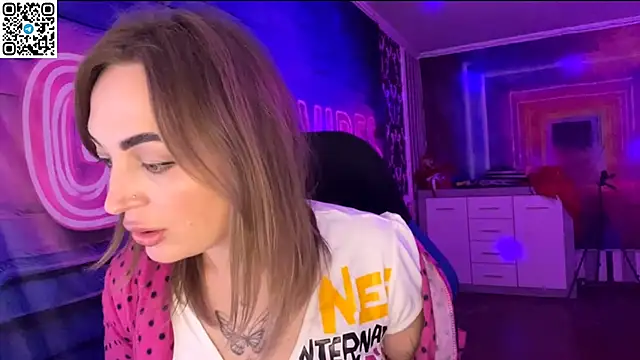 vellora_ - Vellora_'s free webcam