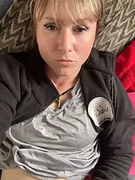 alluringpixie - Alluringpixie's free webcam - UK Sex Cams