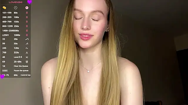 Viktoria_Vibes webcam