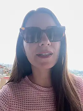 natashakinski webcam