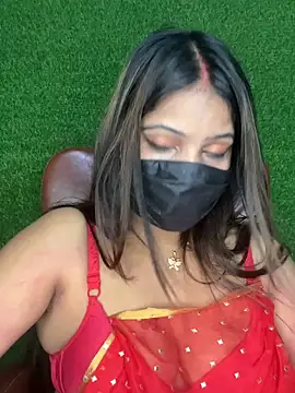 cuti-naina - CUTI-NAINA's free webcam - UK Sex Cams