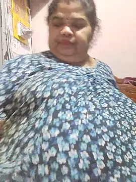 Webcam Model (tamilthanushri)  is live.Free join now!