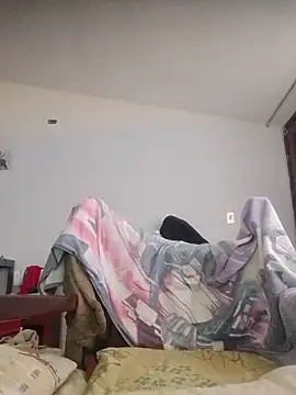 Mghty-cockl88 webcam