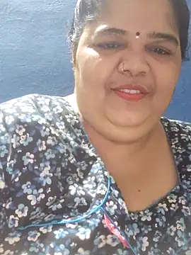 Webcam Model (tamilthanushri)  is live.Free join now!