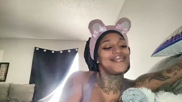 Creamesensation webcam