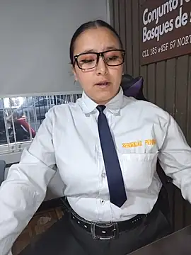 Cute_Penelope live sex cam