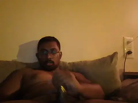 lookingforwomentofukchenn webcam