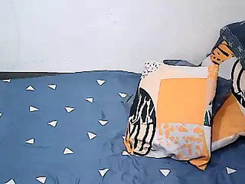 xxhottinybabe webcam