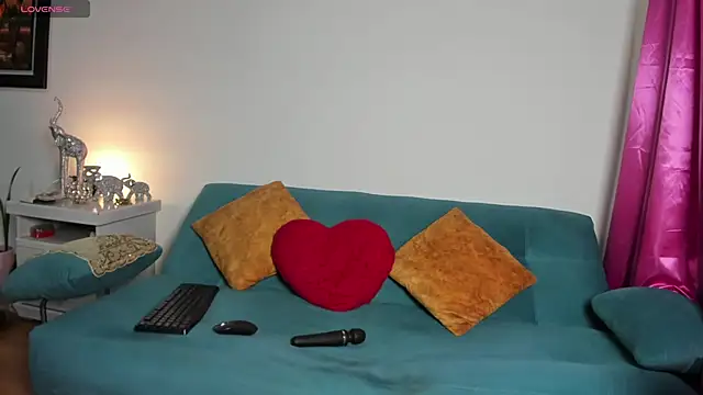 Victoria_Jonness webcam