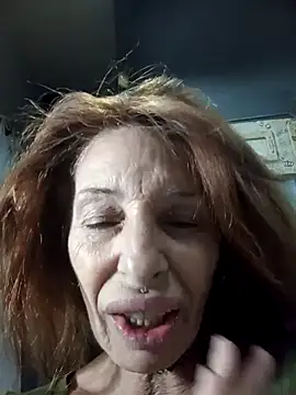 Webcam Model (FrozenWaffle)  is live.Free join now!