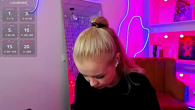 stephaniesweety - StephanieSweety's free webcam - UK Sex Cams