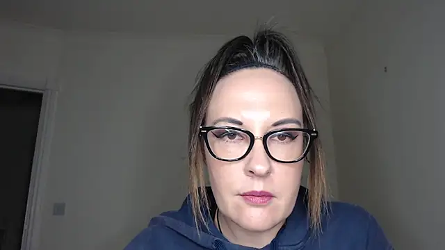 Humiliatrixxxx webcam