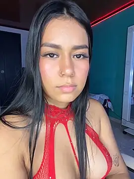 ALANAH_KITTY webcam