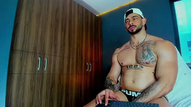 massimo_visconti webcam